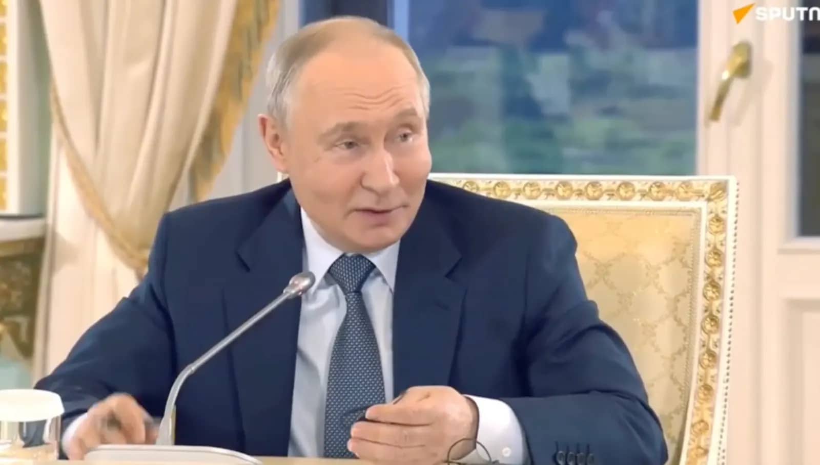 Путин допустил возможность участия в выборах 2030 года