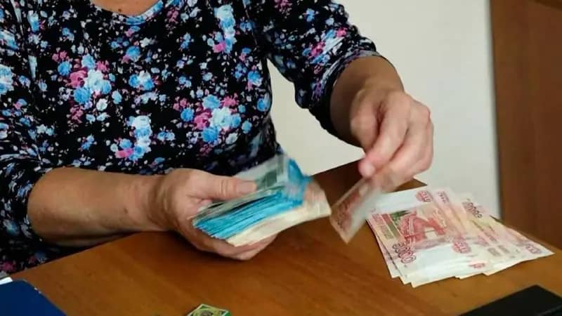 Две пенсионерки в Приморье перевели мошенникам более 6 млн рублей