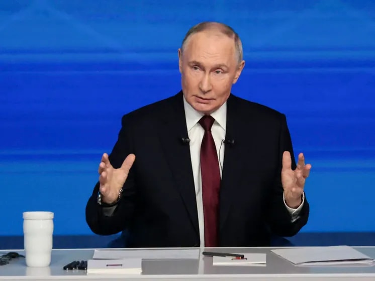 ФОМ: Путину доверяют 74% опрошенных россиян