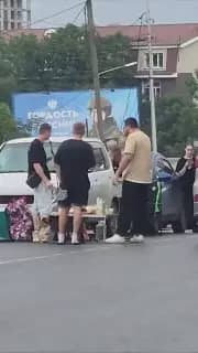 Участники массового ДТП во Владивостоке устроили пикник с кальяном